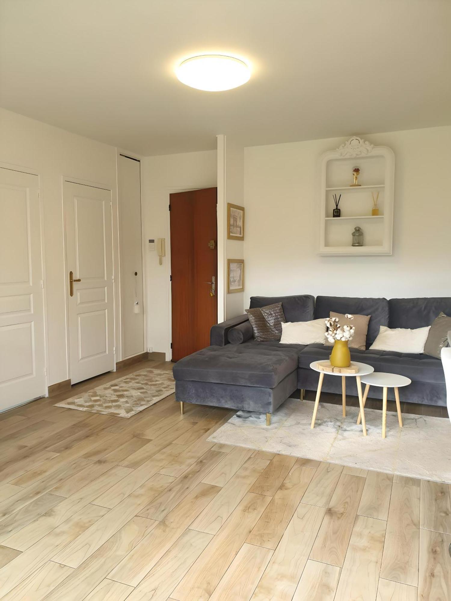 Appartement Avec Jardin Prive - 2 A 4 Voyageur Chaville Exteriér fotografie
