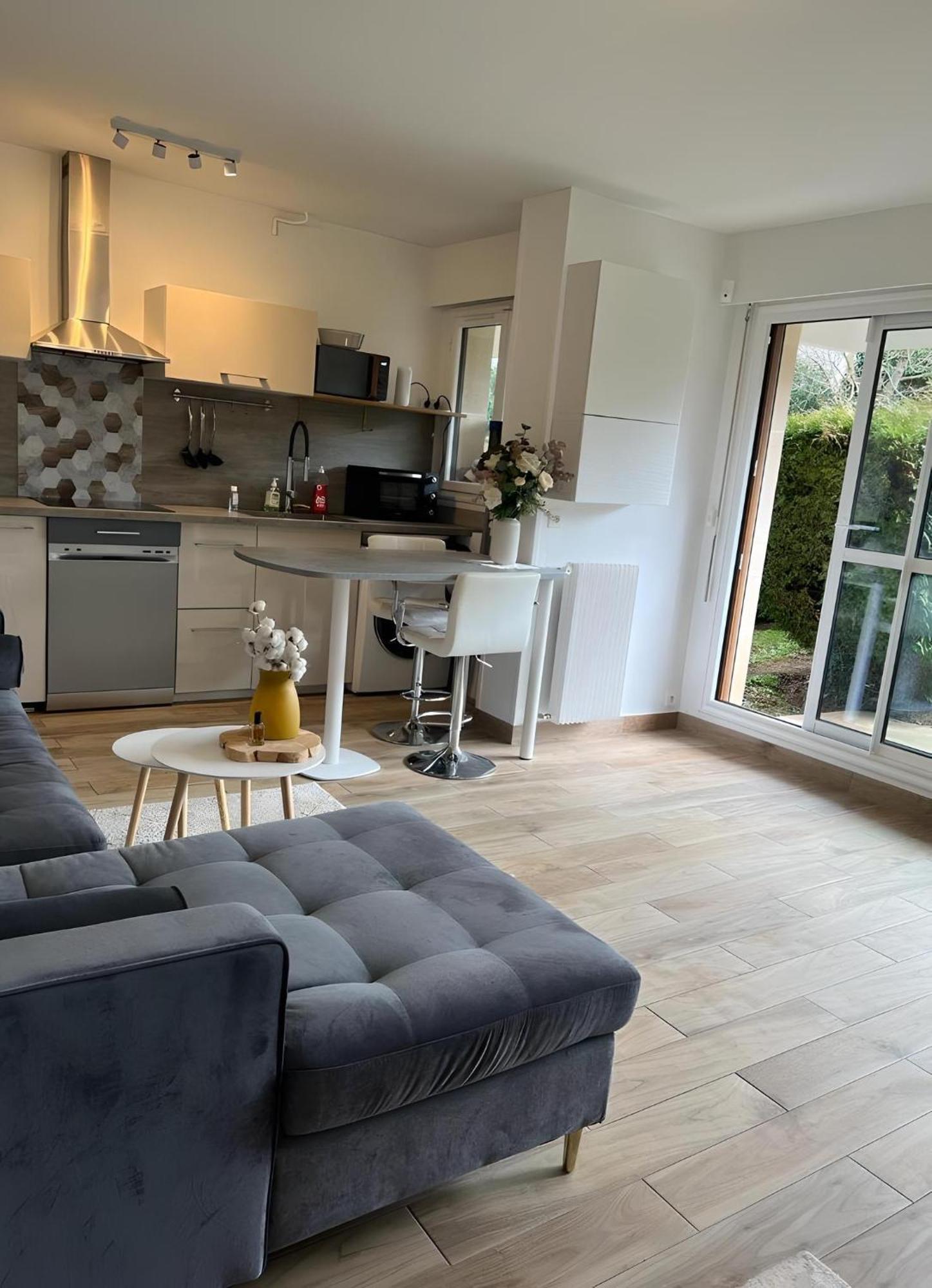 Appartement Avec Jardin Prive - 2 A 4 Voyageur Chaville Exteriér fotografie